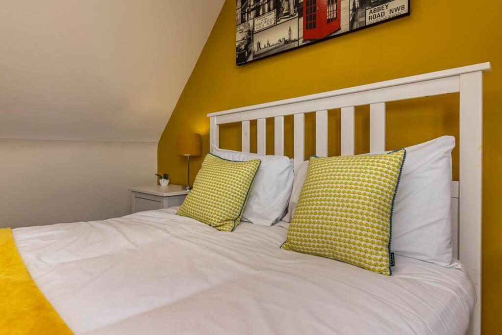 Dovecote House Beeston Private Parking 15Mins From Nottingham City Centre Close To Qmc Hospital Exterior foto