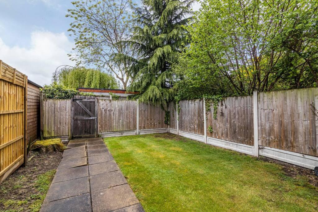 Dovecote House Beeston Private Parking 15Mins From Nottingham City Centre Close To Qmc Hospital Exterior foto